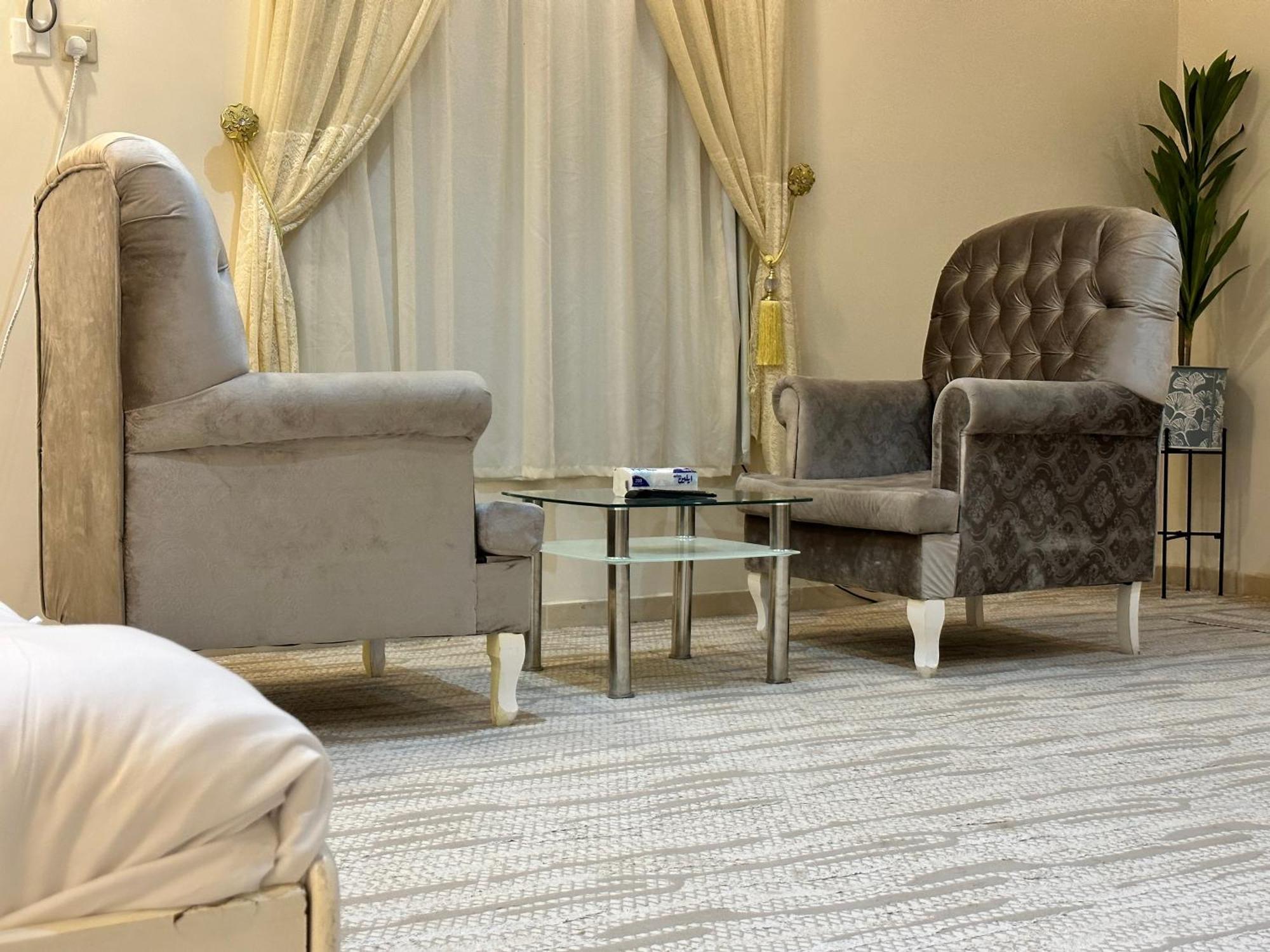 نزل العزيزيه 欧拉 外观 照片